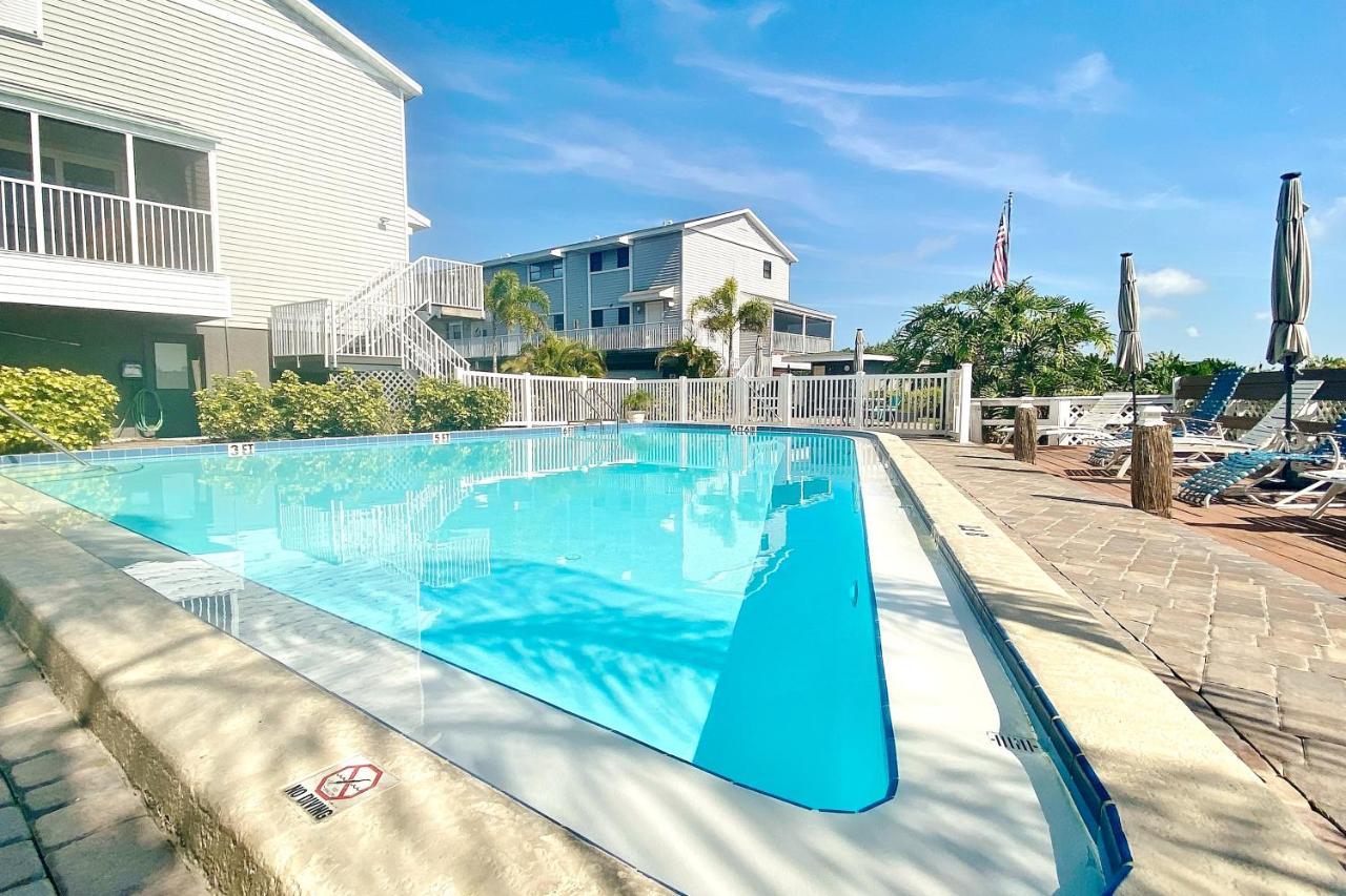 Seashell 17 Apartment Clearwater Beach Exterior photo
